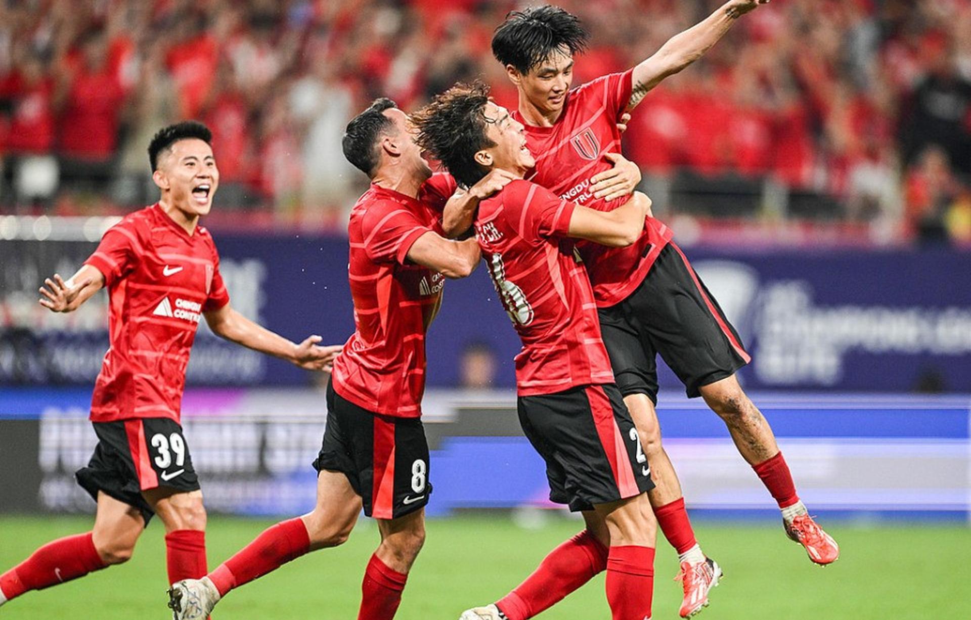 九游-里程碑夜!成都蓉城豪取连胜,欧联国际比赛日刷纪录,引发热议,训练强度明显提升的简单介绍-九游