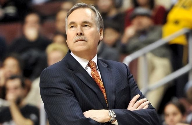 九游游戏中心-赛后体能课后，萨克拉门托国王完成体检备战欧篮联，更衣室稳定，轮换策略成焦点的简单介绍-九游游戏中心